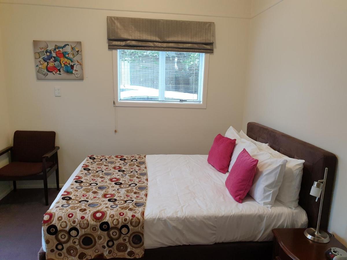 At Eden Park Motel Auckland Exteriör bild