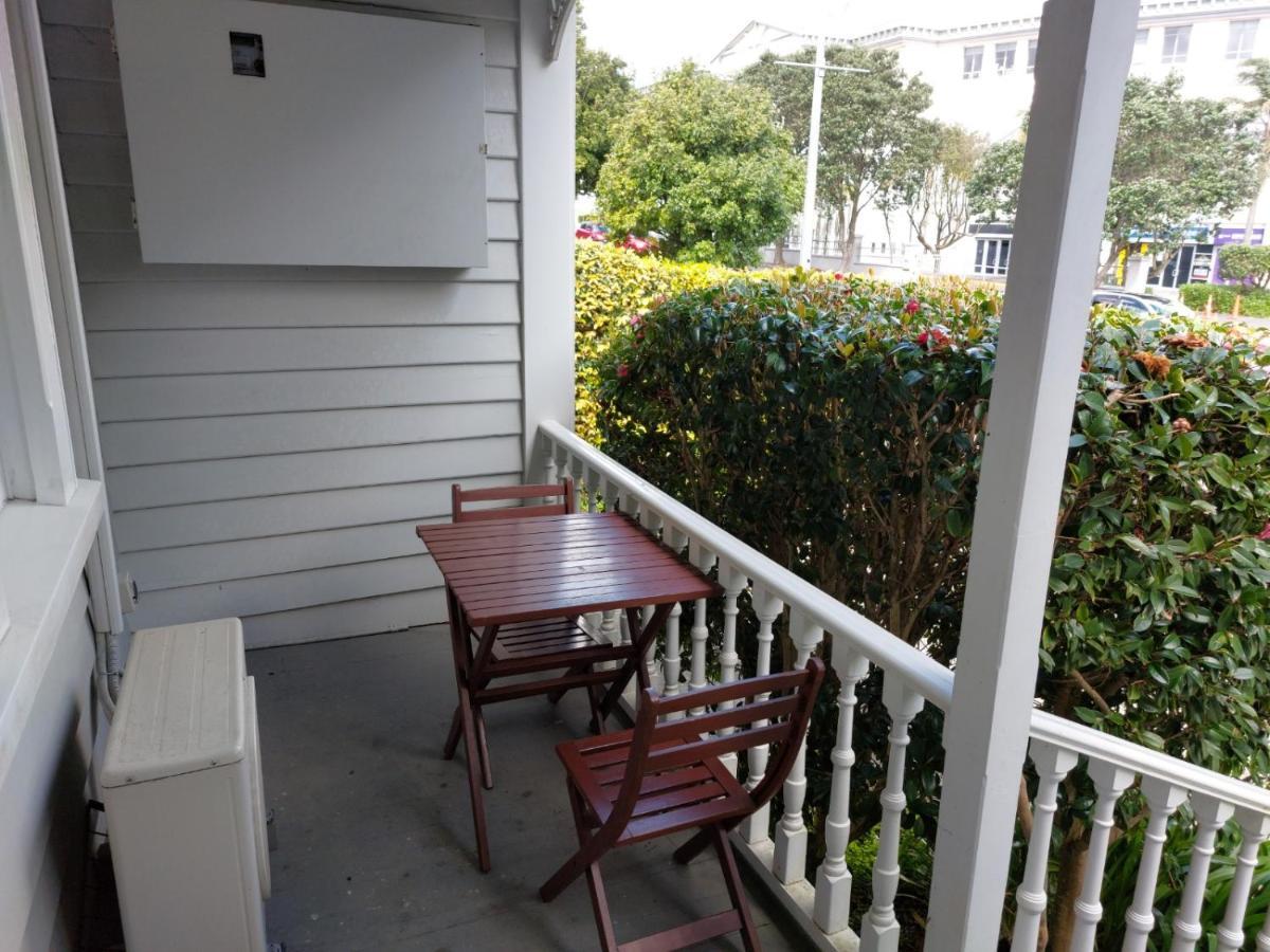 At Eden Park Motel Auckland Exteriör bild